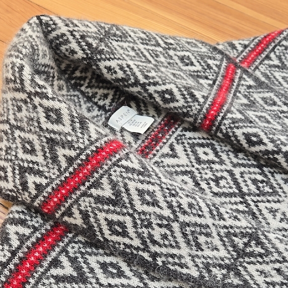 Geometric Shawl Collar Cardigan Sweater Grey Red Size Medium - Picture 5 of 10
